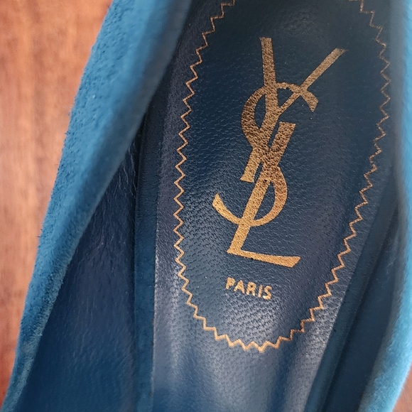 Yves Saint Laurent Blue Stiletto Heels - Picture 3 of 4